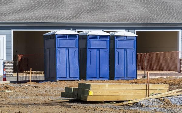 work site porta potties provides a self-contained water supply for all of our portable restrooms on work sites